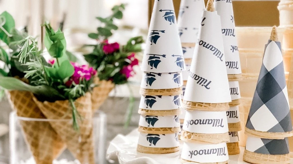 Custom Ice cream cone sleeves 2 Custom Ice cream cone sleeves 2